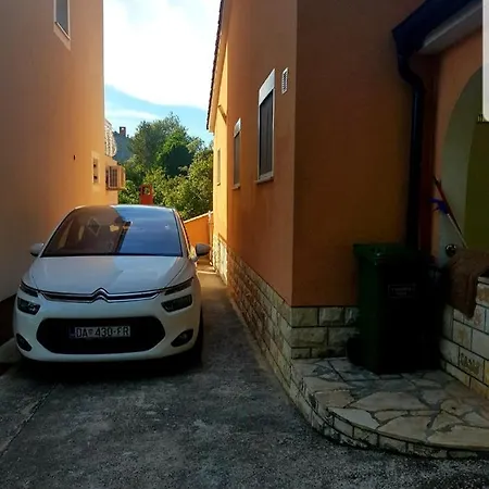 House 4 度假居