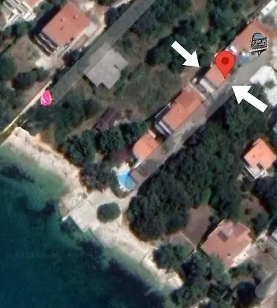 Σπίτι διακοπών House 4 *