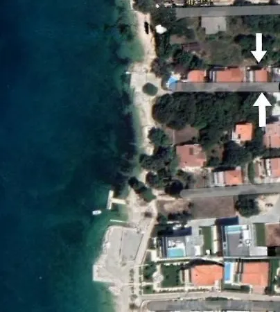 Σπίτι διακοπών House 4 *