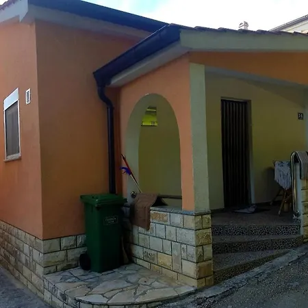 House 4 Vakantiehuis *