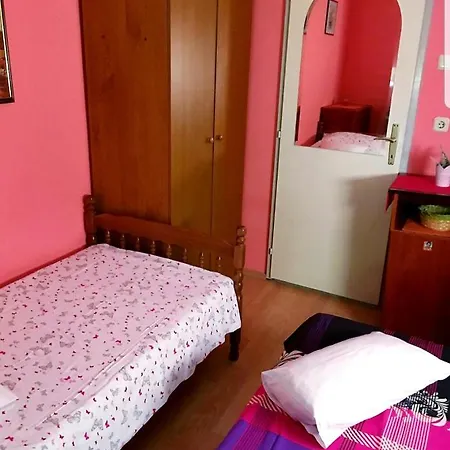 House 4 Vakantiehuis *